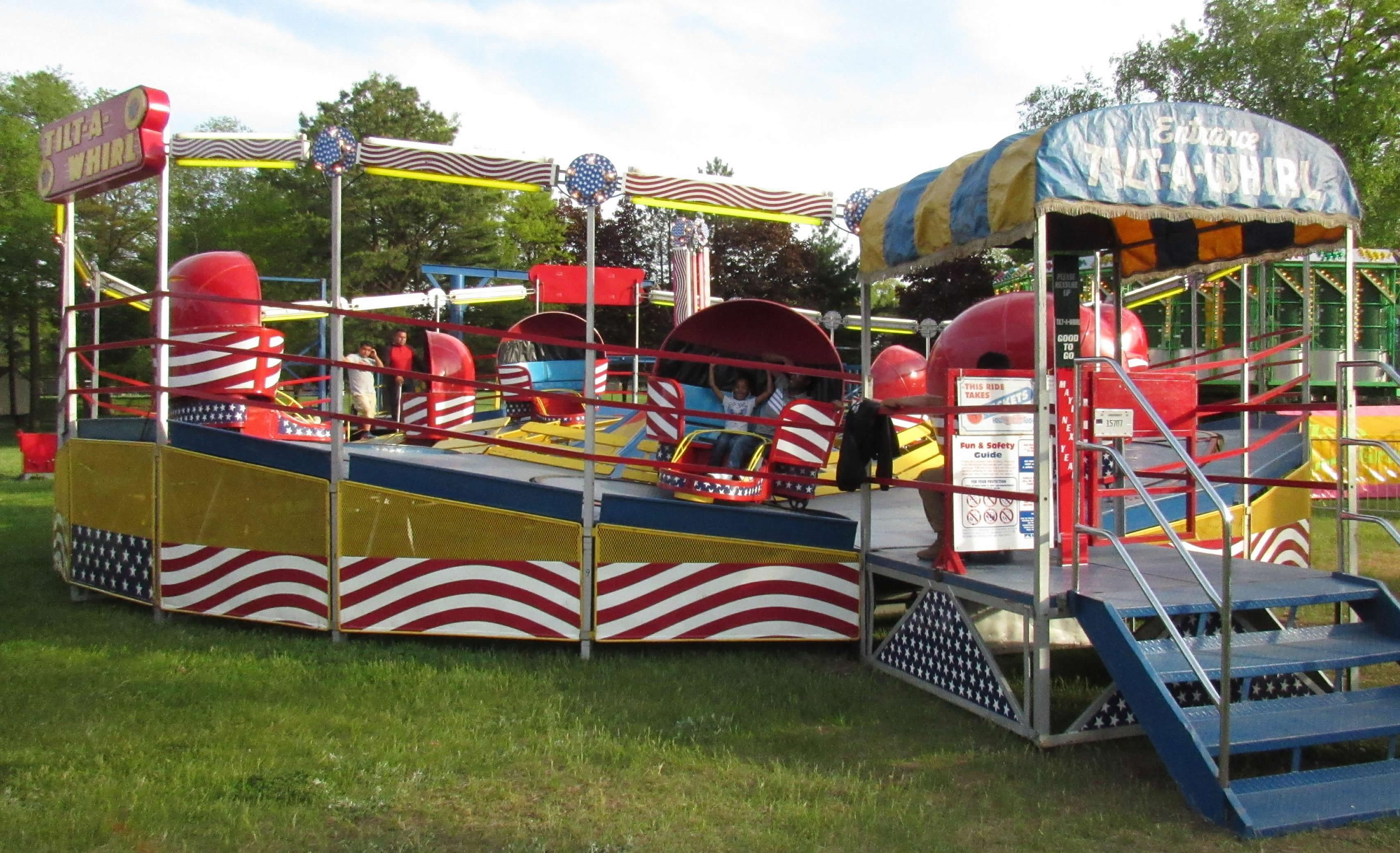 Tilt A Whirl